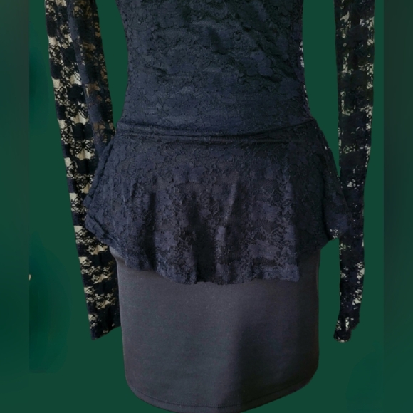 FOREVER21 Black Sheer Lace Peplum Cocktail Dress SZ. MED - Picture 2 of 3